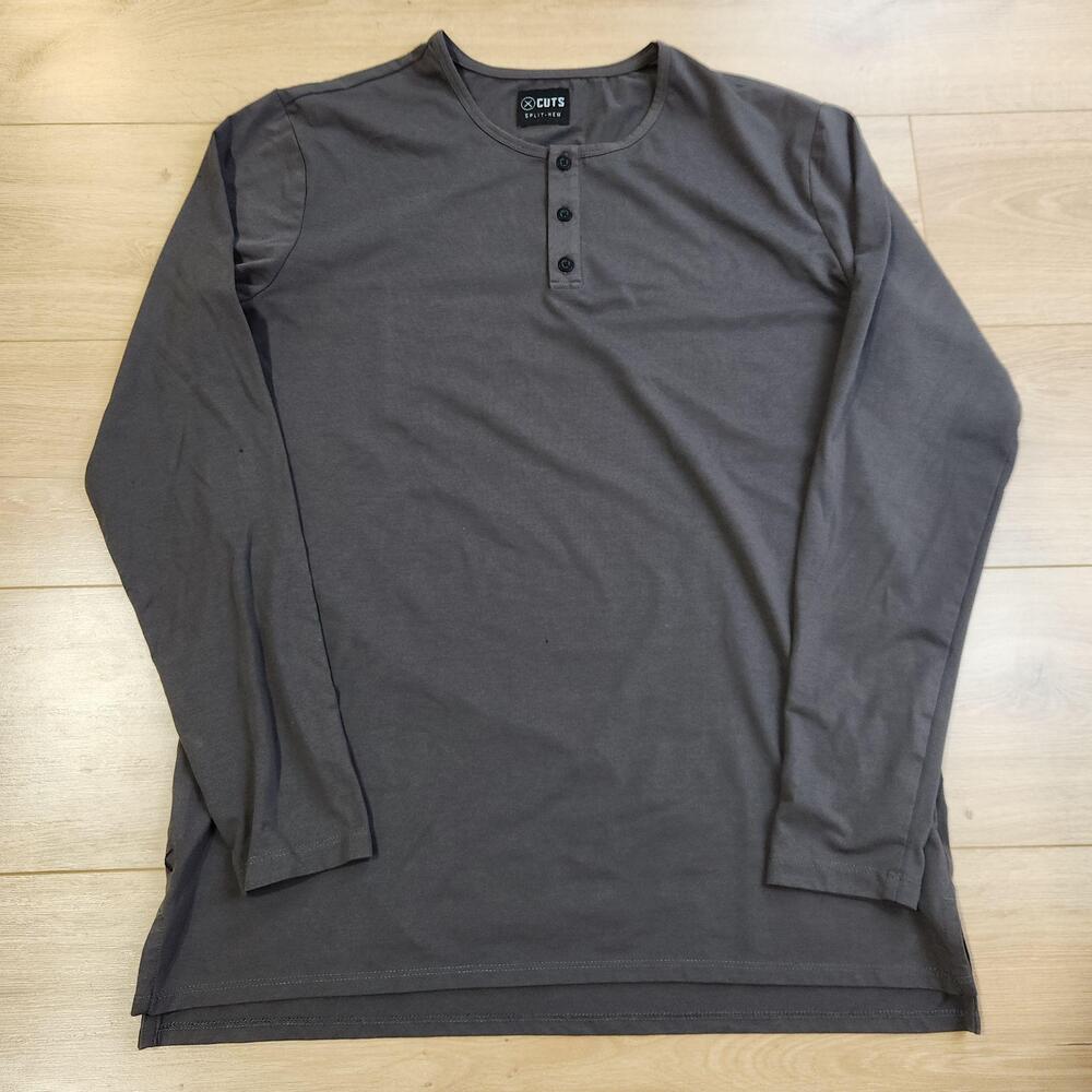 Cuts Split-Hem Henley Shirt Mens Large Gray Long Sleeve PYCA Pro Stretch Tee